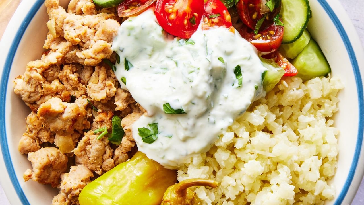 10 Low-Carb Family Dinners Your Fam Will Actually Eat (No, Seriously)